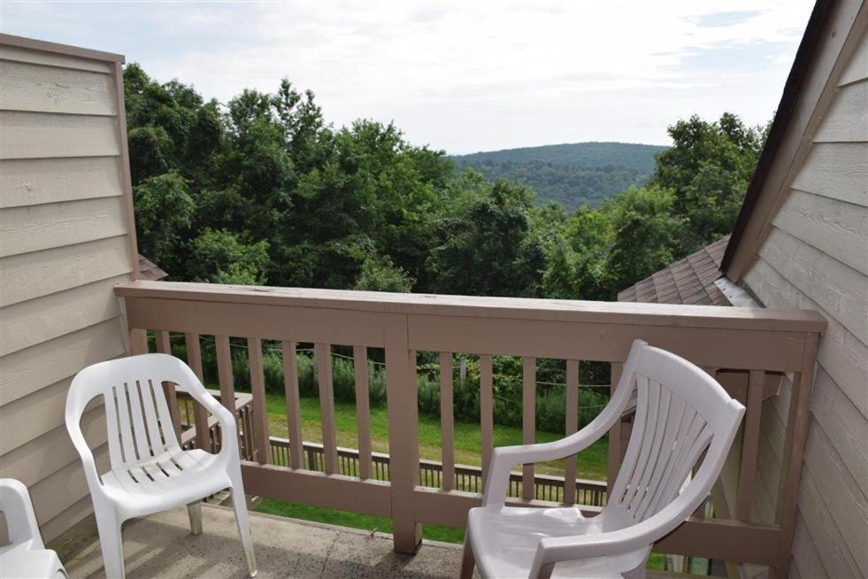 Seven Springs Sunridge 2 Bedroom Standard - Ski-in Out! Apartment *