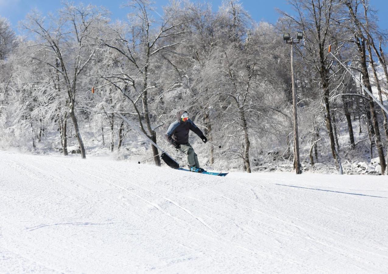 Seven Springs Sunridge 2 Bedroom Standard - Ski-in Out! * Champion