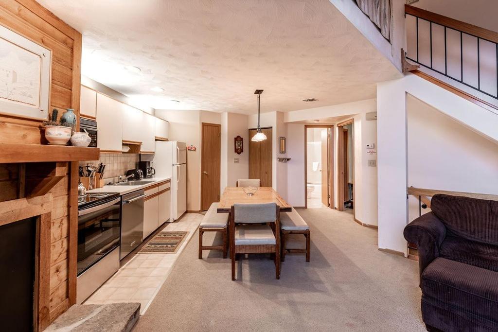 Seven Springs Sunridge 2 Bedroom Standard - Ski-in Out! Champion